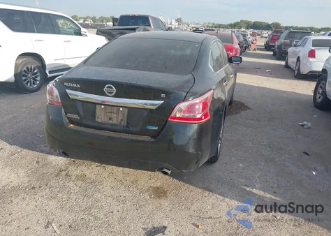 2013 Nissan Altima 2.5 S из США, поврежденный, VIN 1N4AL3AP9DC215914